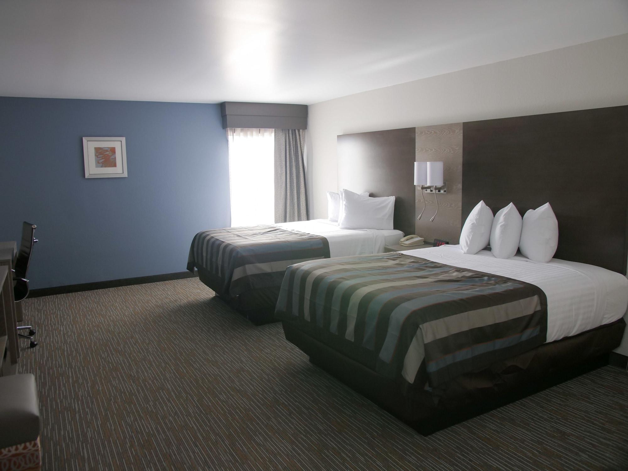 Wingate By Wyndham Airport Expo Center